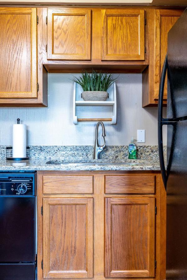 Wow Views!!-Mountain Escape-Outdoor Pool-Close To Downtown-Wifi-Cable-Private Balcony Gatlinburg Eksteriør billede