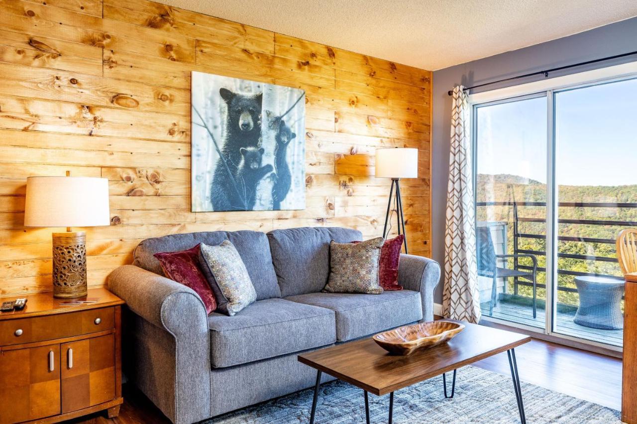 Wow Views!!-Mountain Escape-Outdoor Pool-Close To Downtown-Wifi-Cable-Private Balcony Gatlinburg Eksteriør billede