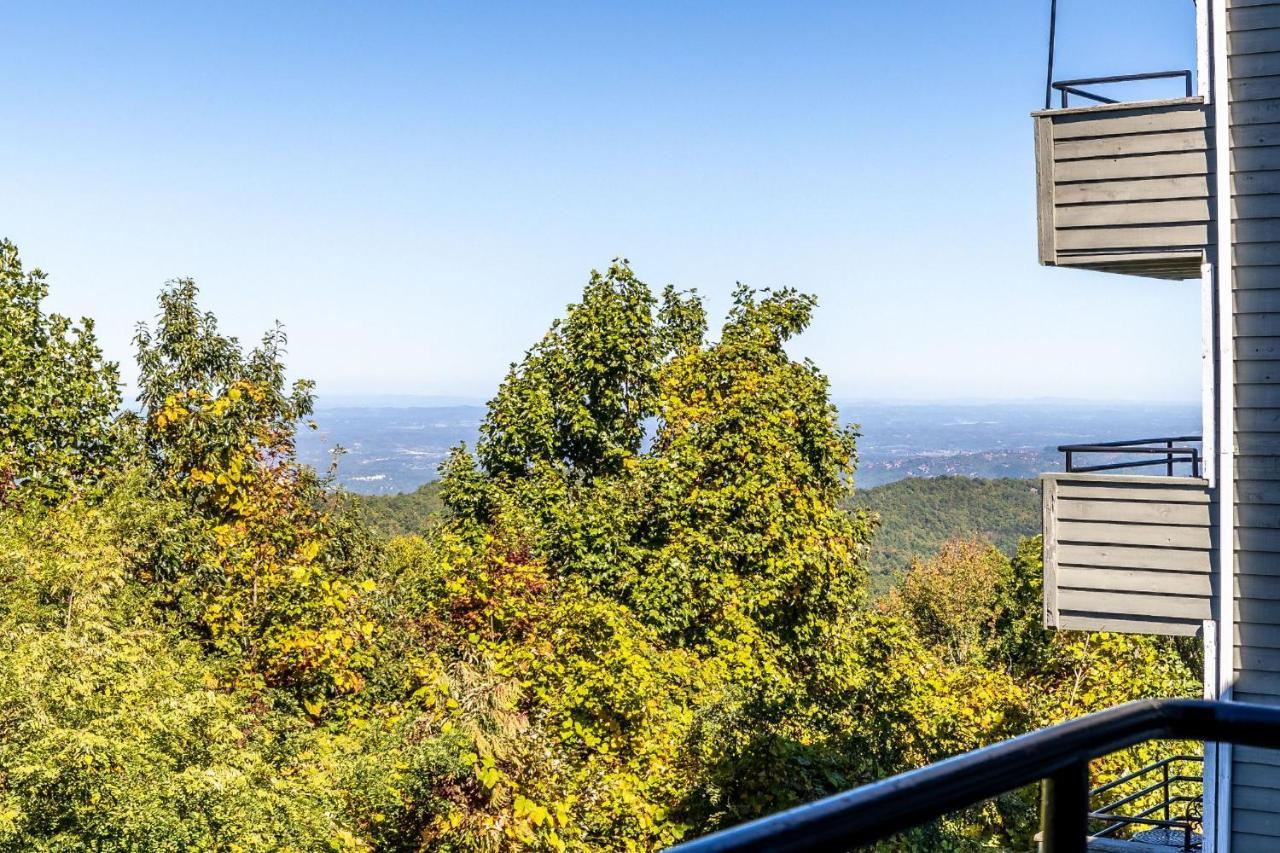 Wow Views!!-Mountain Escape-Outdoor Pool-Close To Downtown-Wifi-Cable-Private Balcony Gatlinburg Eksteriør billede
